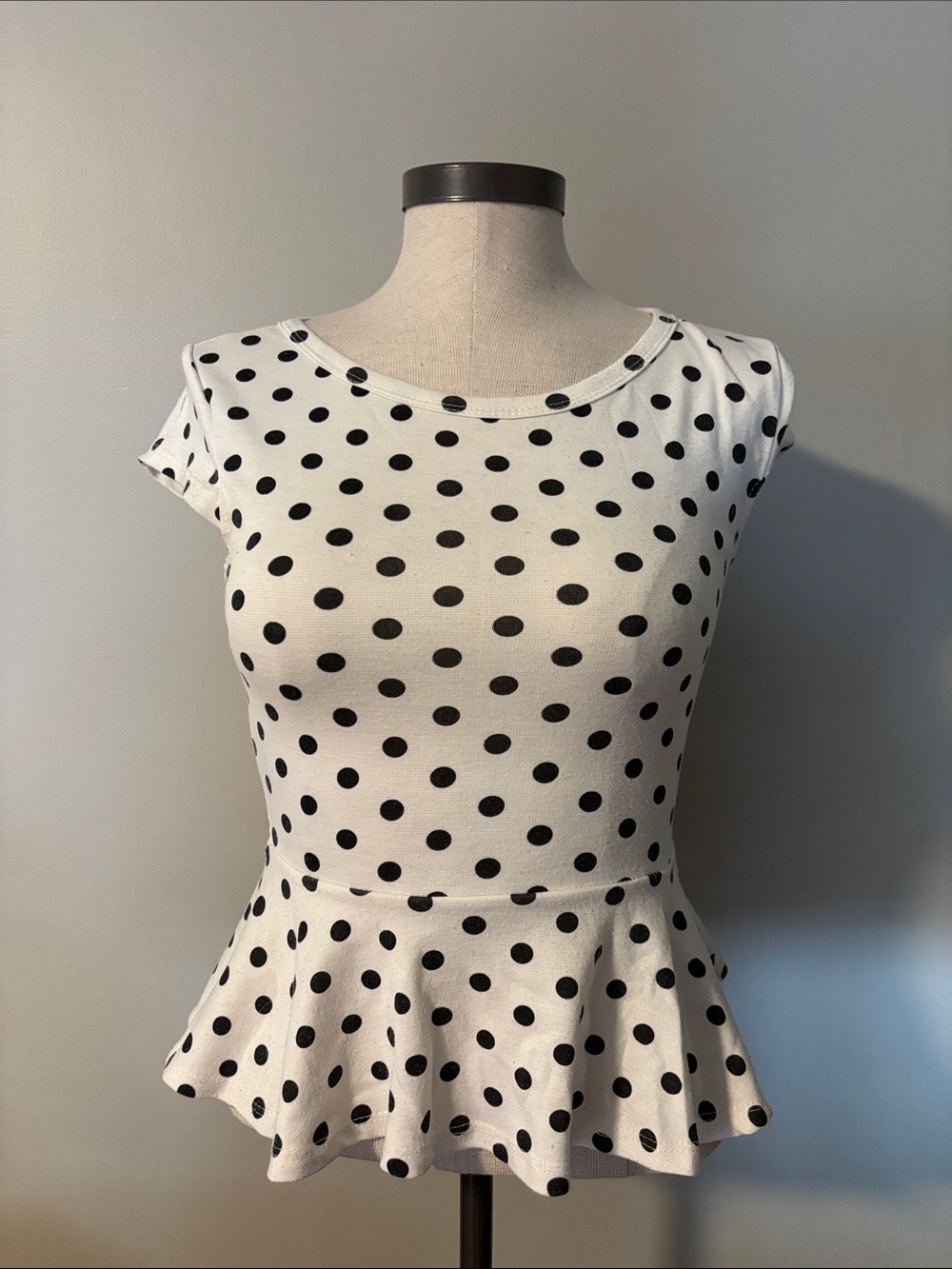 White Polka Dot Peplum Crop Top - Black Dot